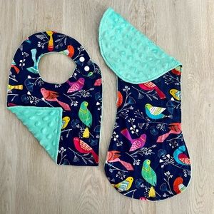 NEW 🪡 Handmade Sweet Birds Bib & Burp Cloth Set - Handmade Baby Gift Set